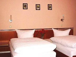 Hotel Pension Arta Berlin